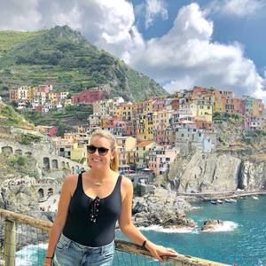 Meet your Posher, Erica